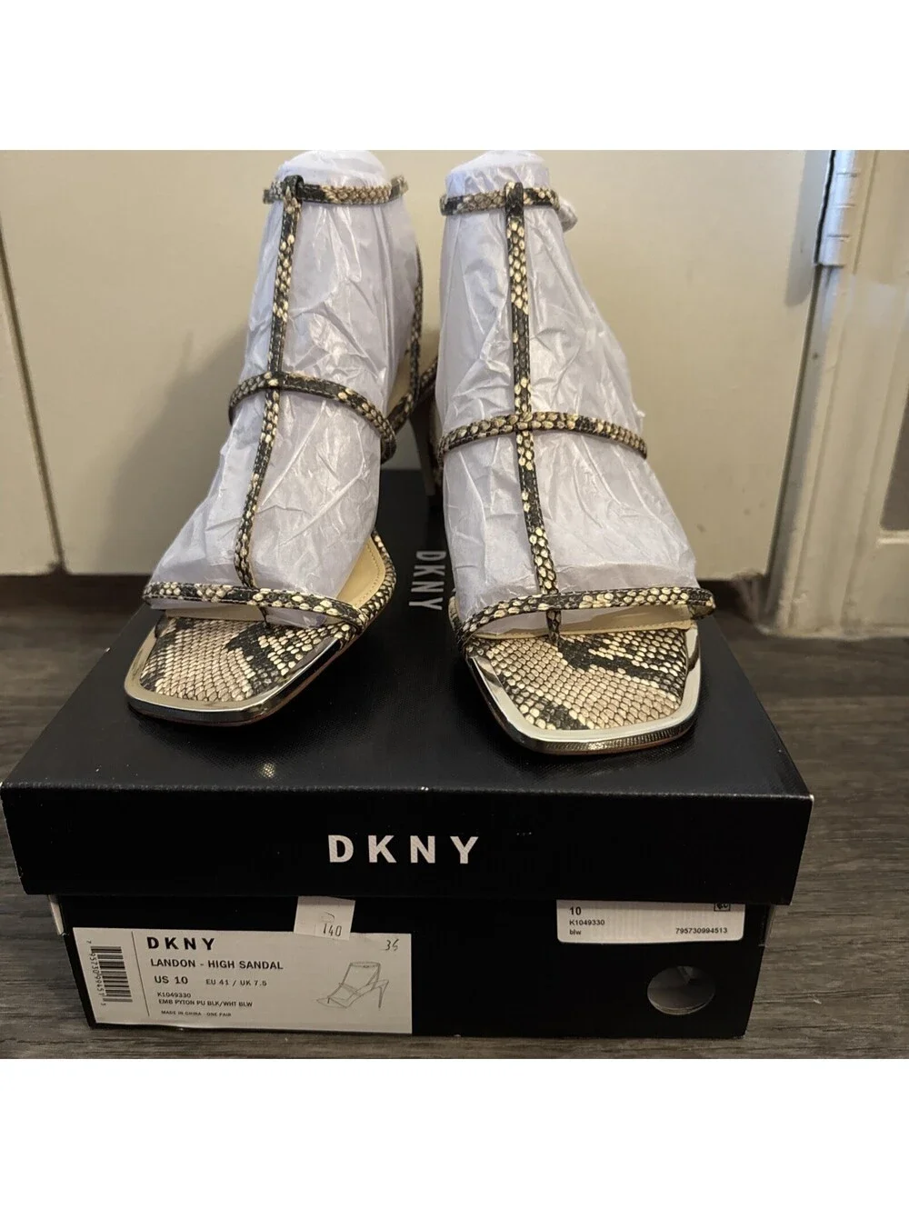 DKNY Landon High Sandal Black White Phython Embossed Strappy Stiletto Heel Sz 10